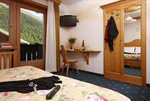 gemütliche Zimmer im Hotel Astoria***, Livigno